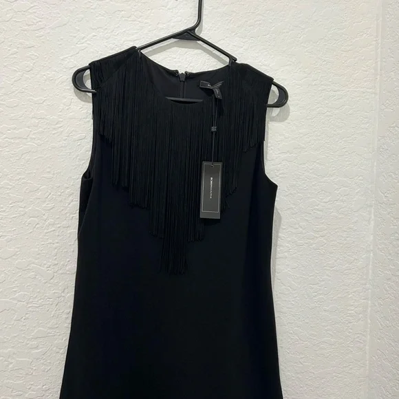 📚DROP⬇️ BCBGMAXAZRIA • Alyn Black
Fringe Trim Flounce Hem
Cocktail Dress • S - Picture 5 of 9